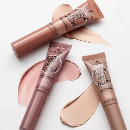 Baby Got Glow Liquid Highlighter 30 Breezy Bronze