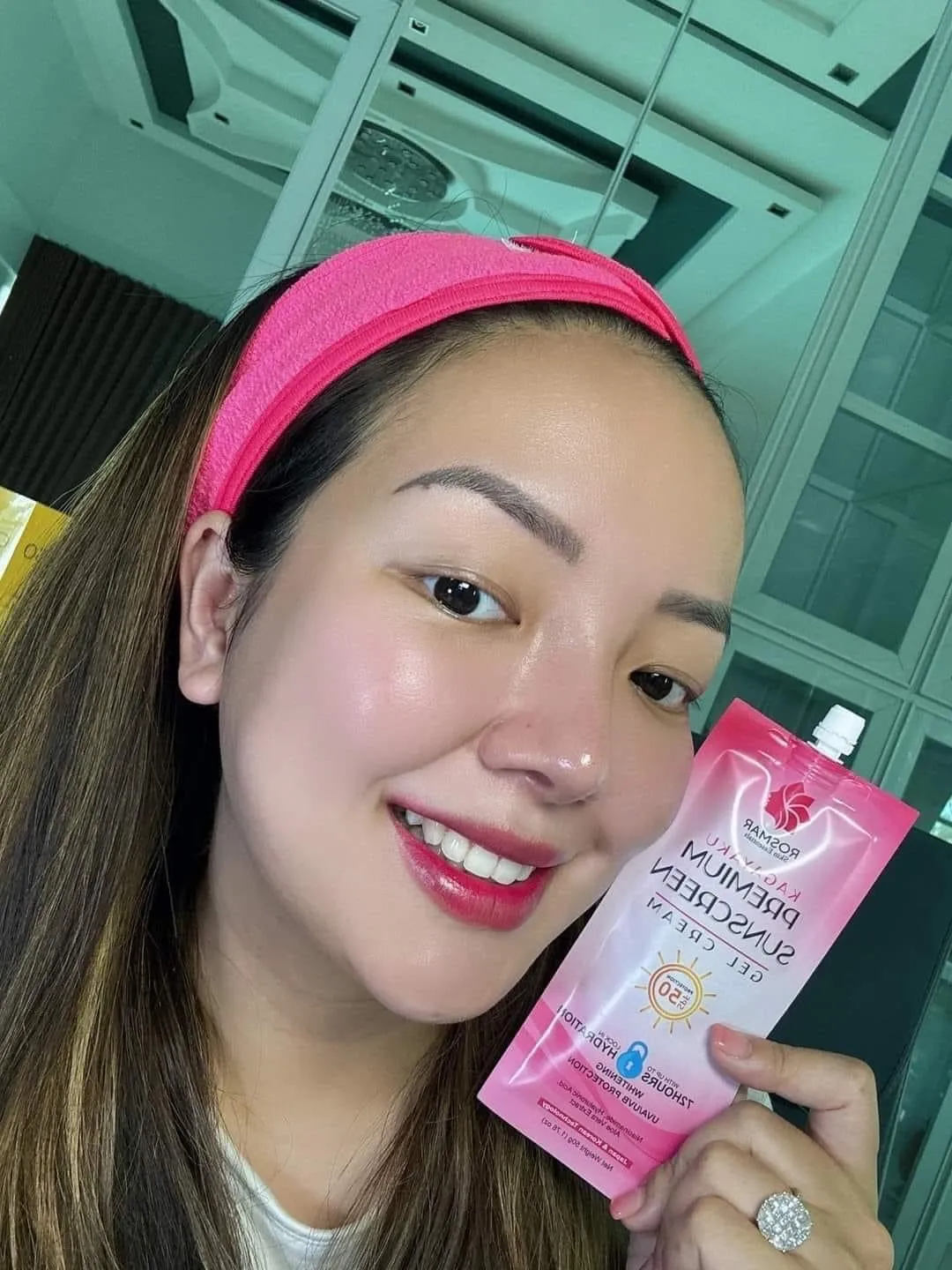 ROSMAR - KAGAYAKU PREMIUM SUNSCREEN GEL CREAM SPF50 - 50g